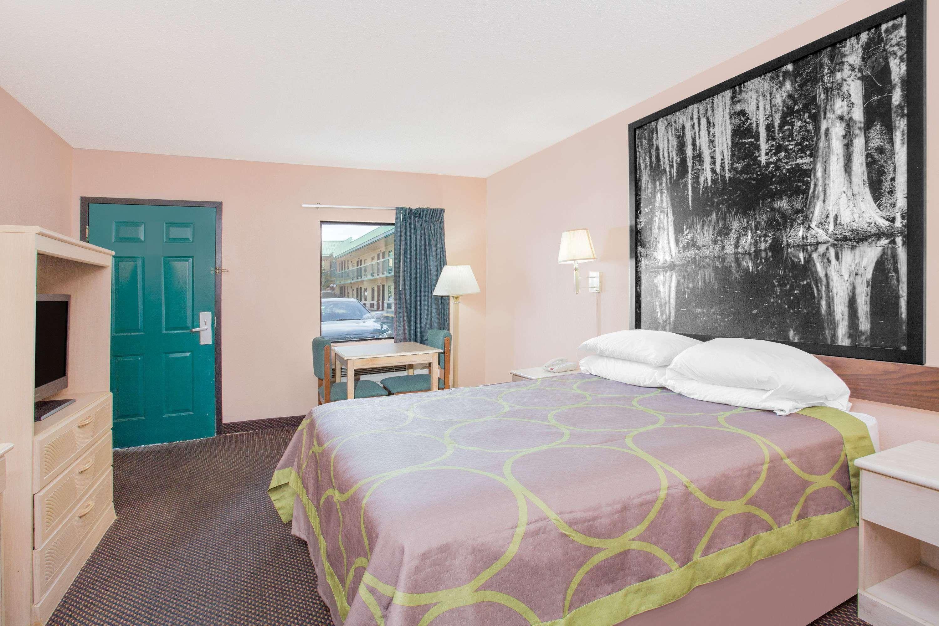 Super 8 By Wyndham Columbia Motel Kültér fotó